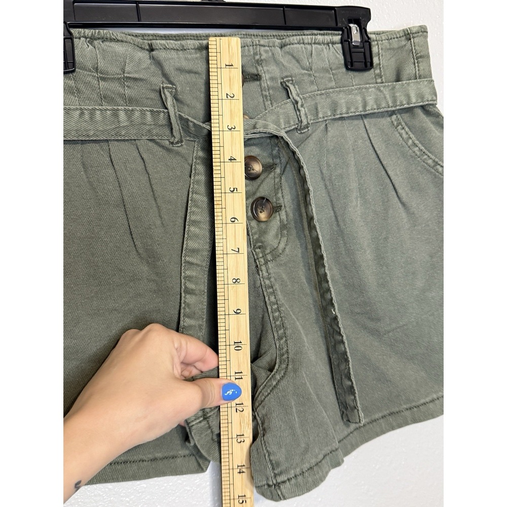 Bohme Olive Green Tie Smocked Waist Shorts Womens Medium NWT - Picture 4 of 6